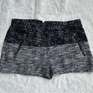 BCBG MaxAzria Shorts Womens sz m black/white
